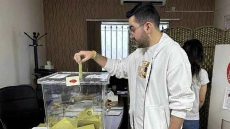 MENZİL ŞEYHİNİN TORUNU NEREDE YAŞIYOR? Menzil Şeyhinin Torunu Kimdir?